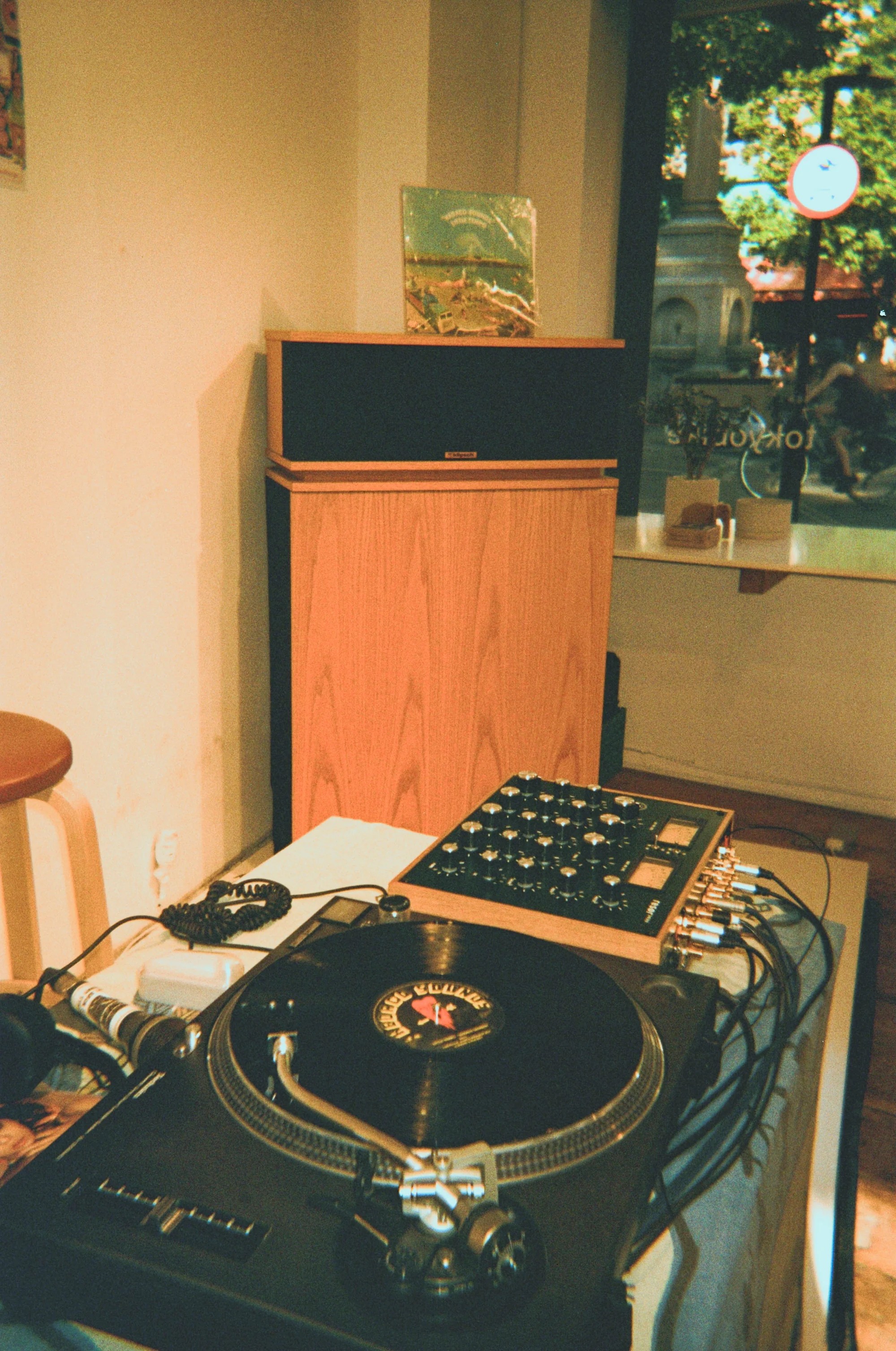 Portrait from a tokyobike listening session