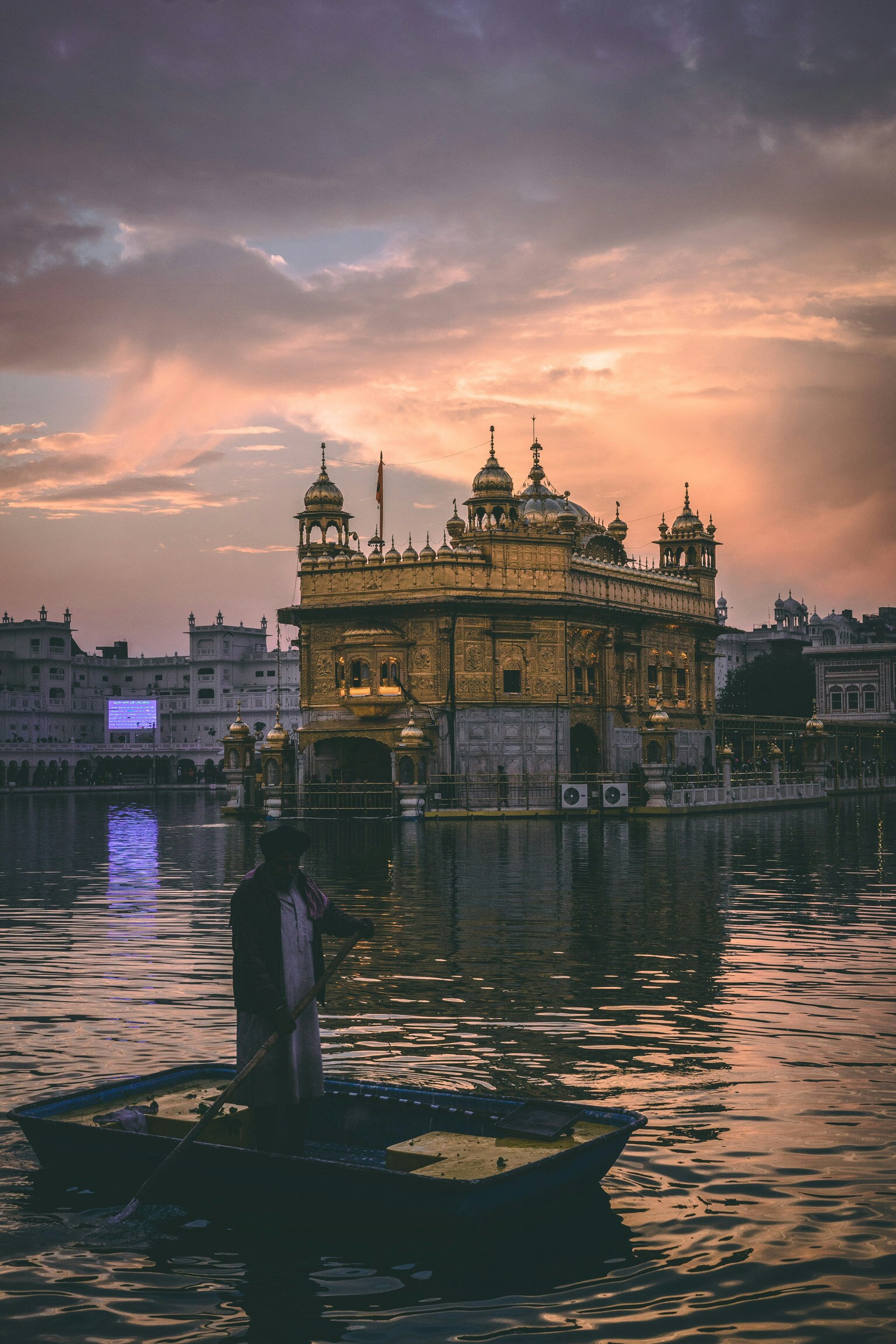 hero-image-namaste-deutsch-3
