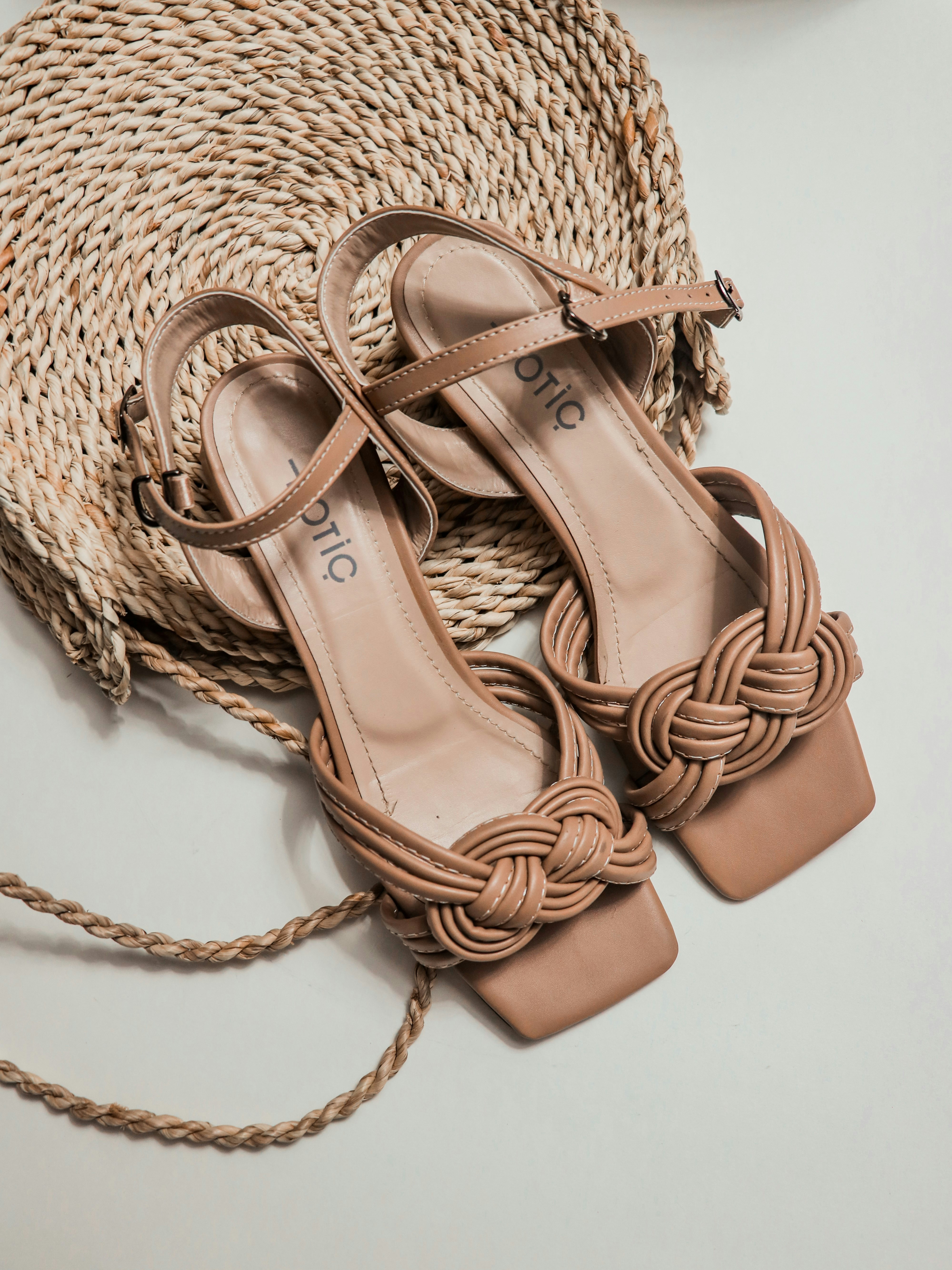 a pair of shoes sitting on top of a table