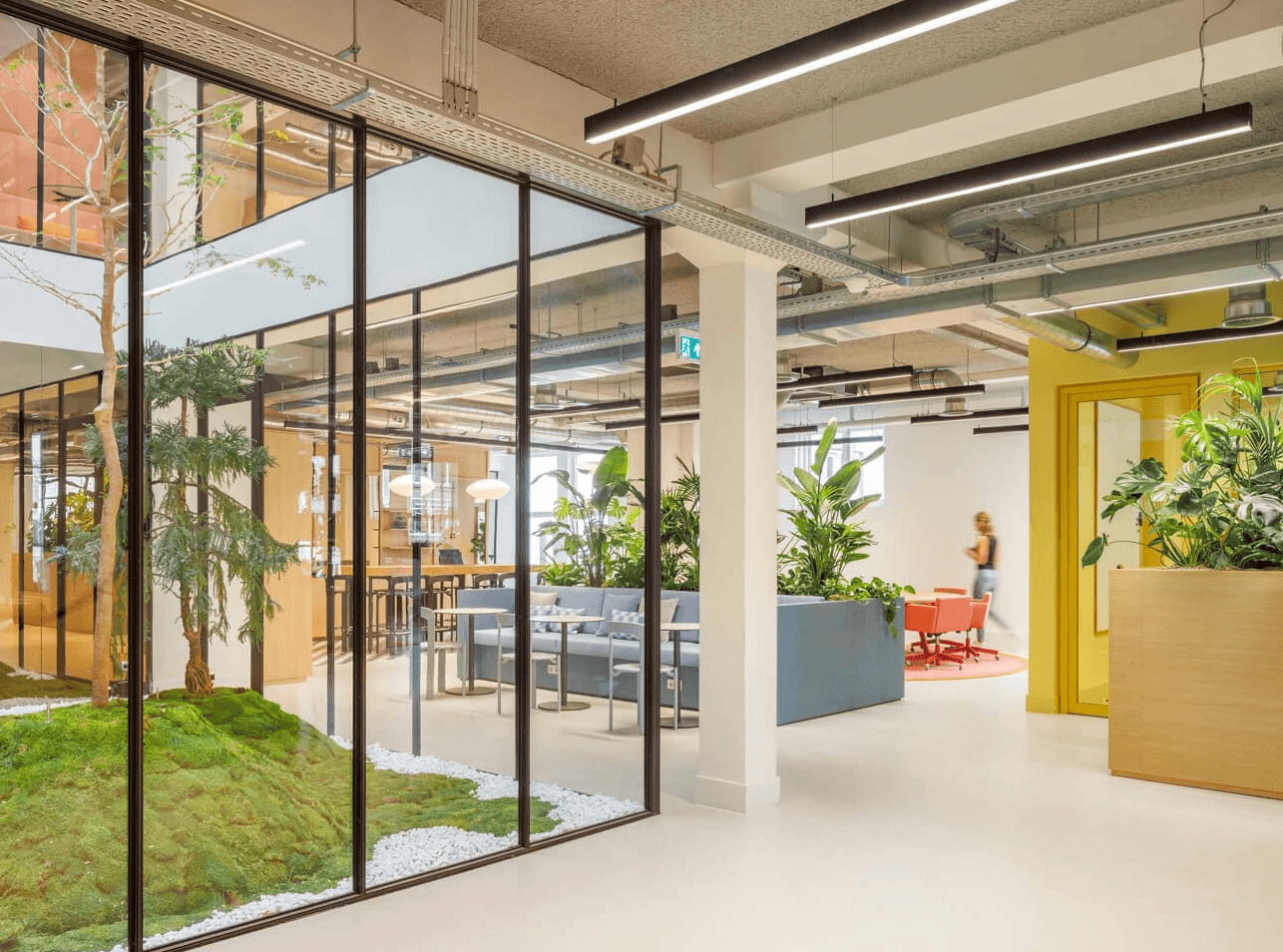 Voorbeeld van projectmanagement en bouwbegeleiding voor kantoorinrichting