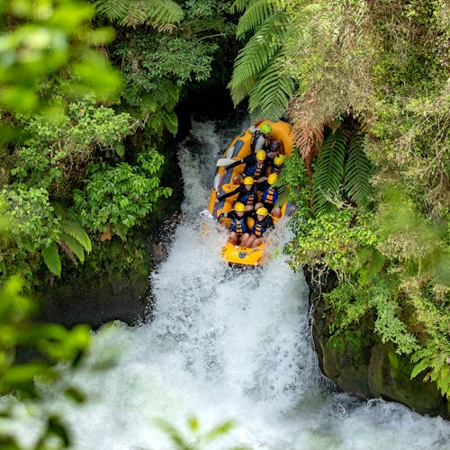 7米的图提亚瀑布