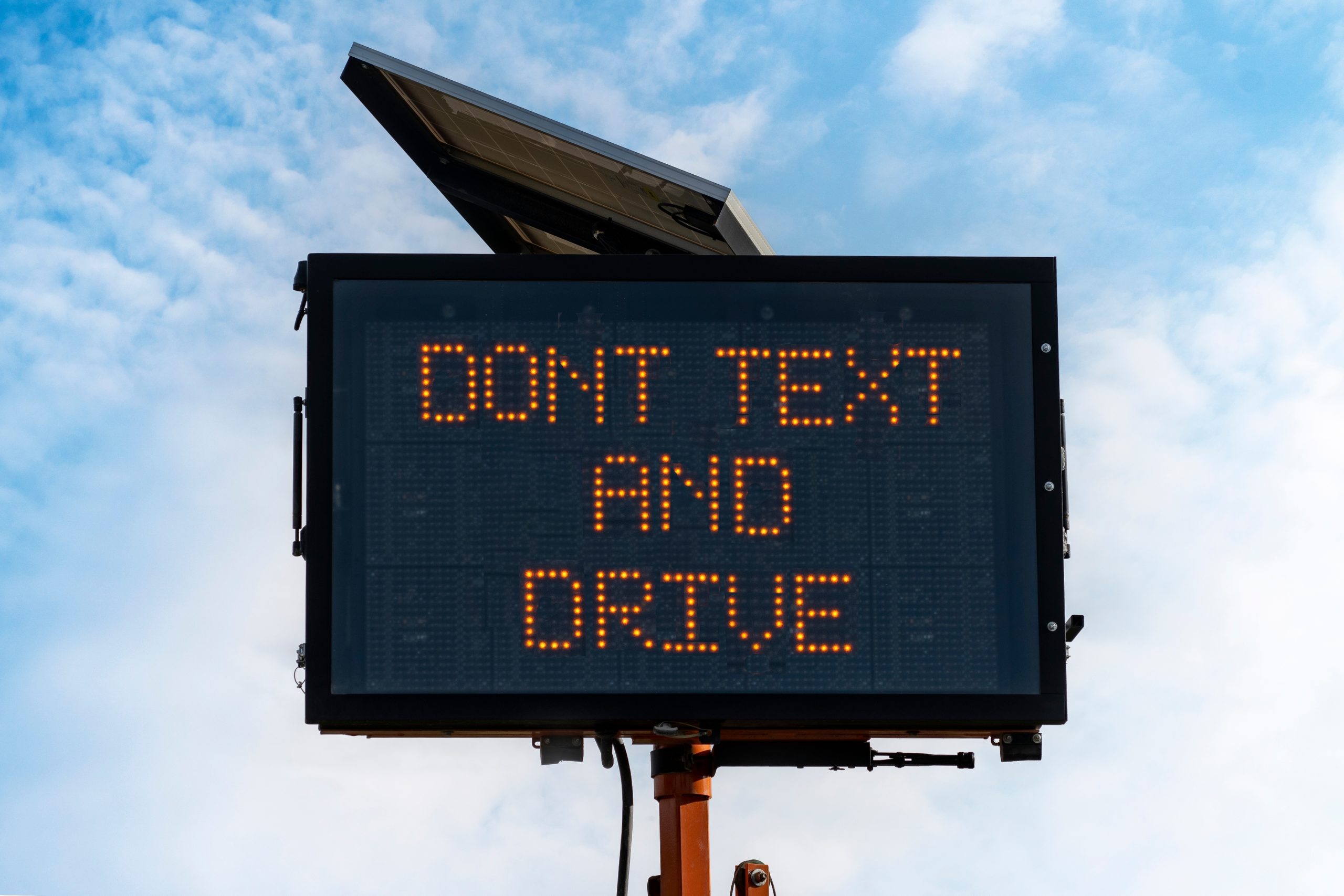 Distracted driving awareness sign