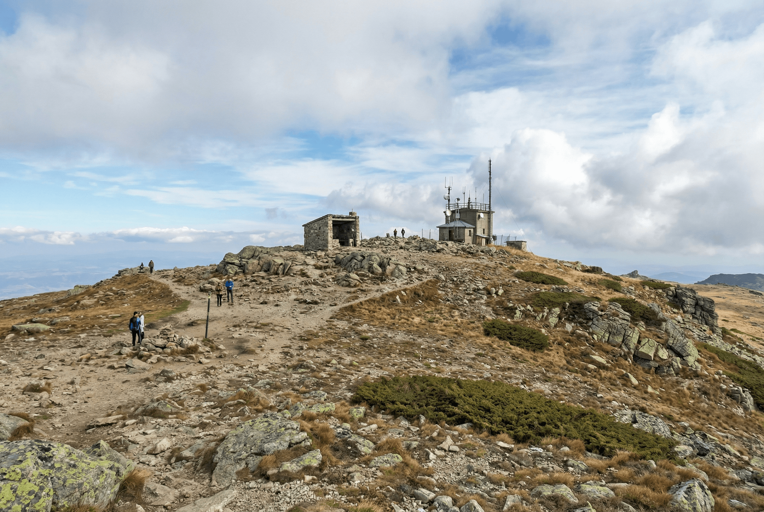 Hike to Cherni Vrah Peak