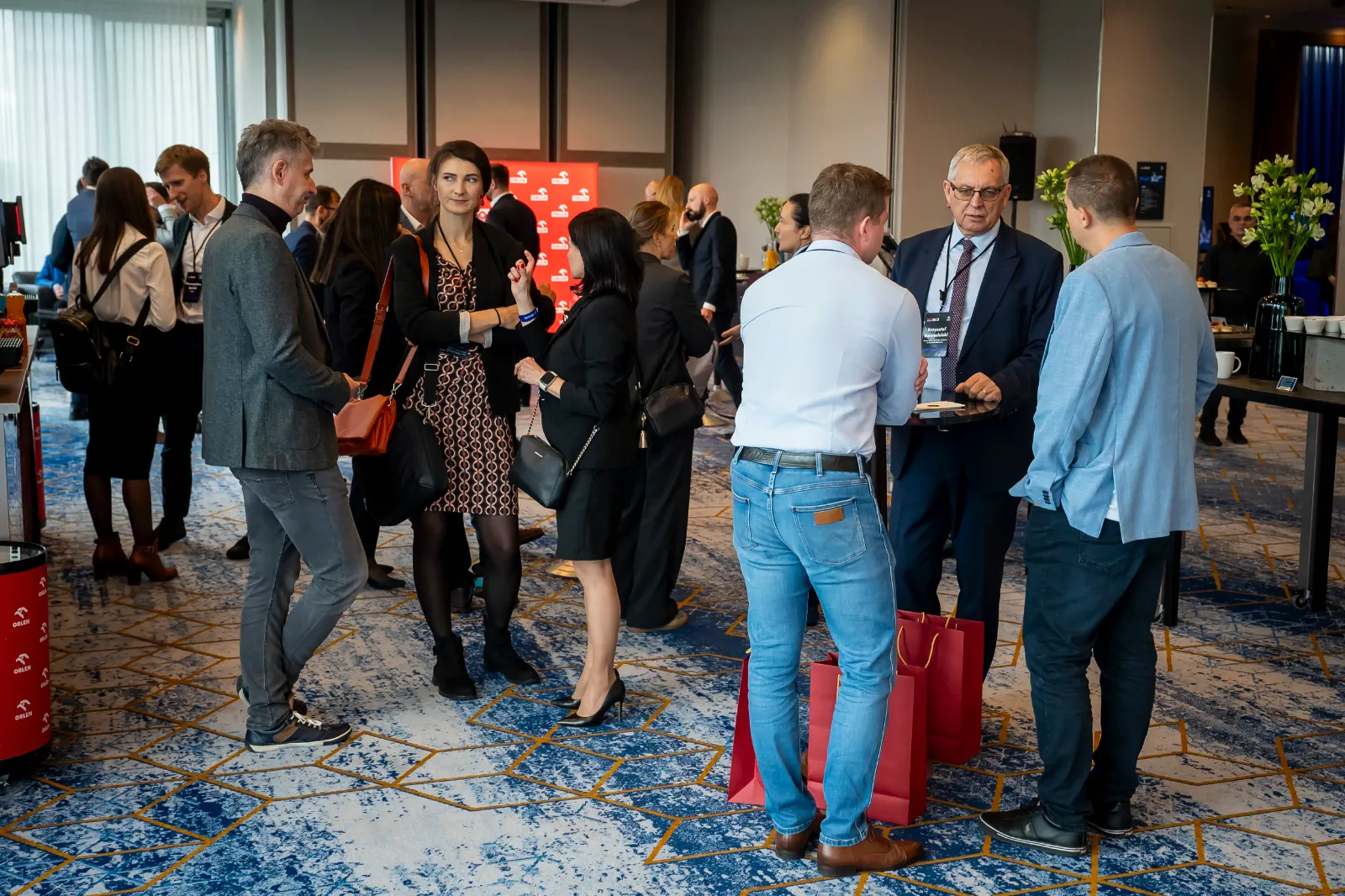 ORLEN Gas Meeting 13, participant networking in the foyer