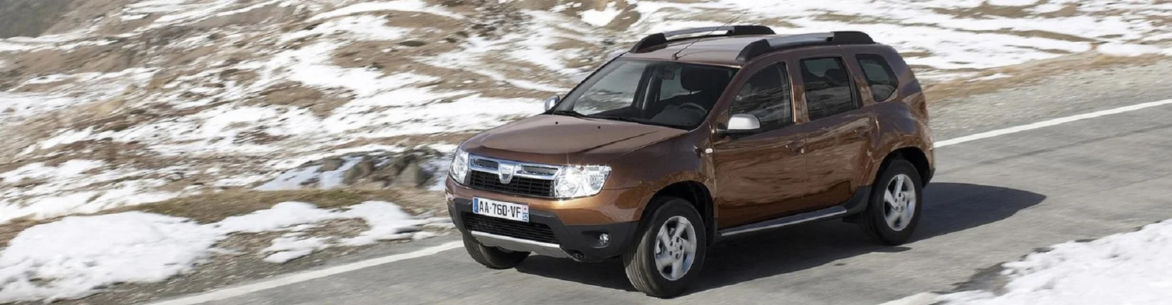 Dacia sandero en montagne 