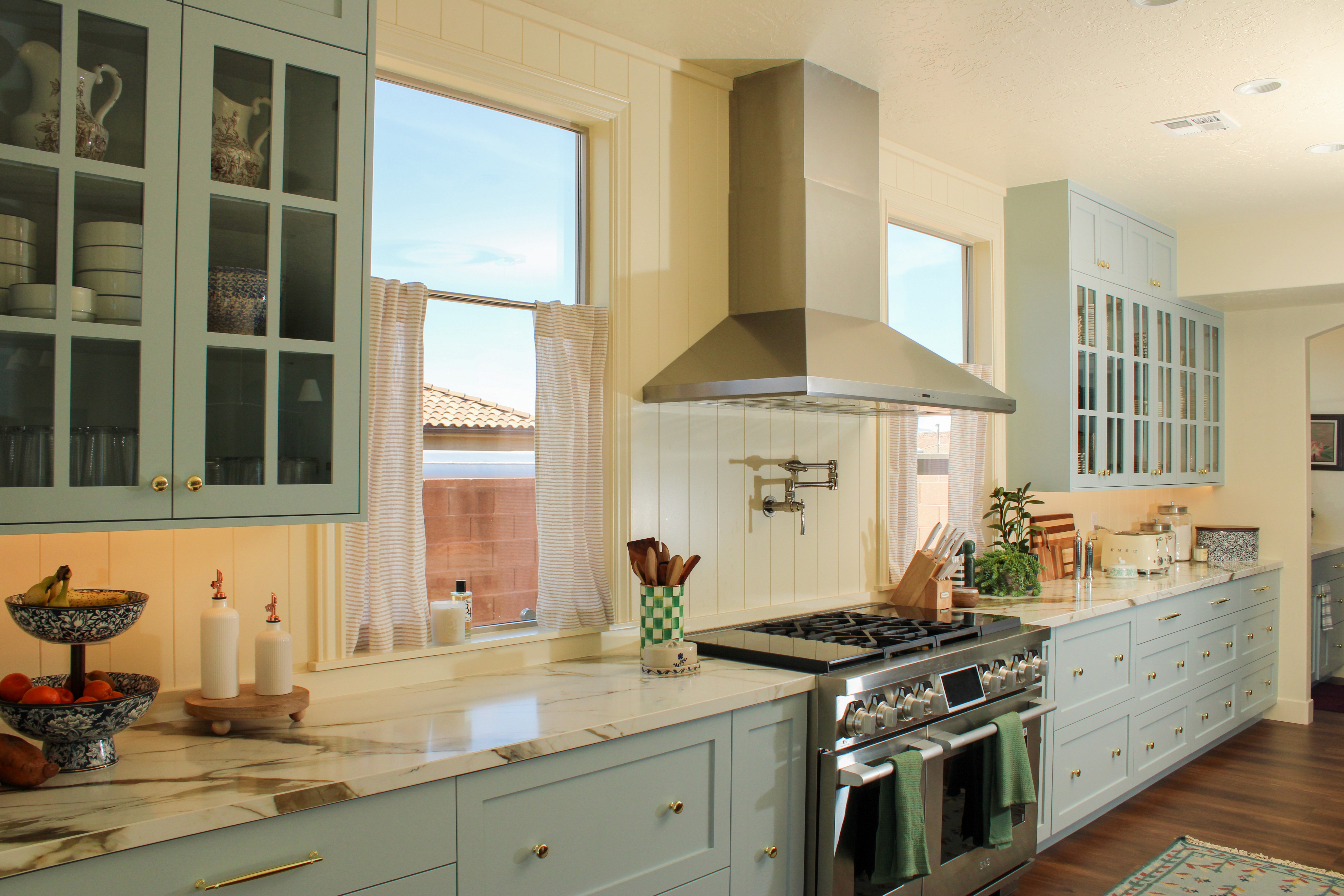 Washington, Utah kitchen remodel with Smeg appliances, blue cabinets, and thoughtful design