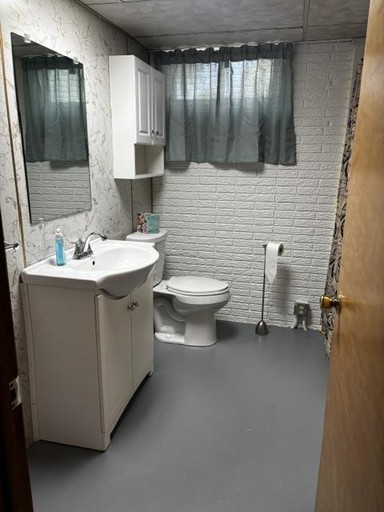 Photo 15 of 940 13th Street, Fennimore