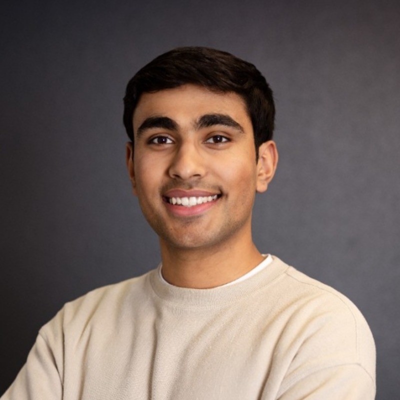 Photo of Dhruvik Parikh (Summit STEM Mentor)