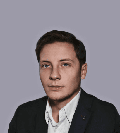 man wearing white V-neck shirt