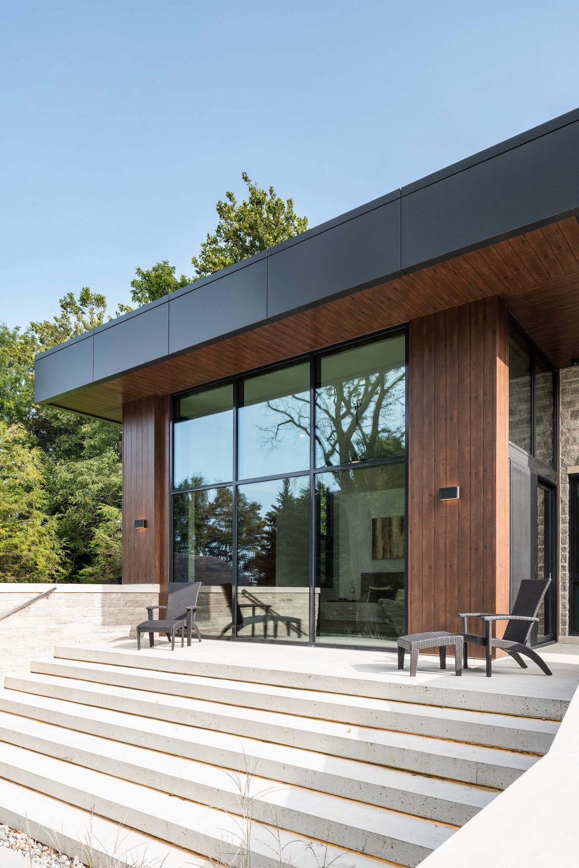 Luxyclad St. Catharines