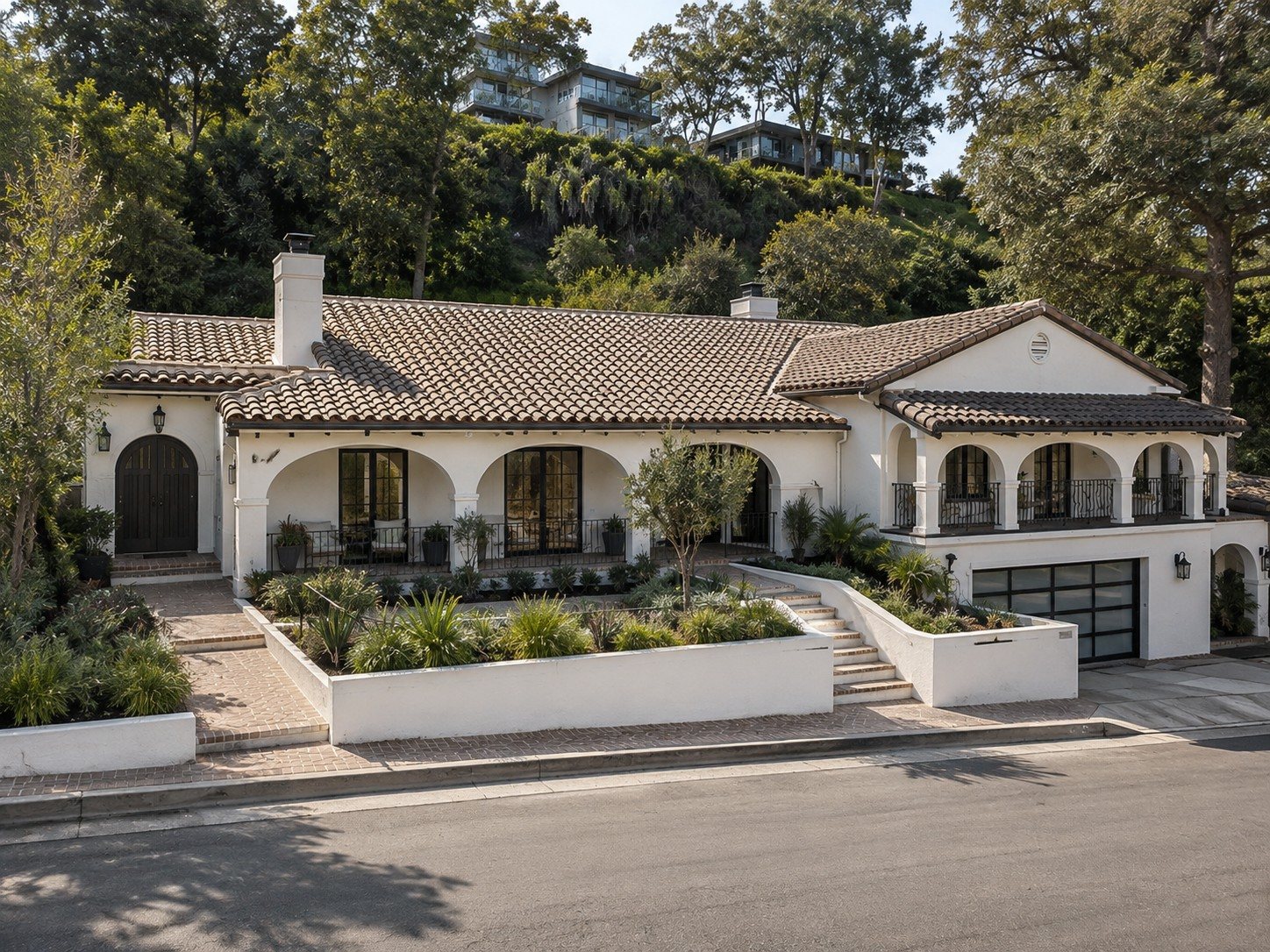 Single Family property in LA- Hollywood Hills