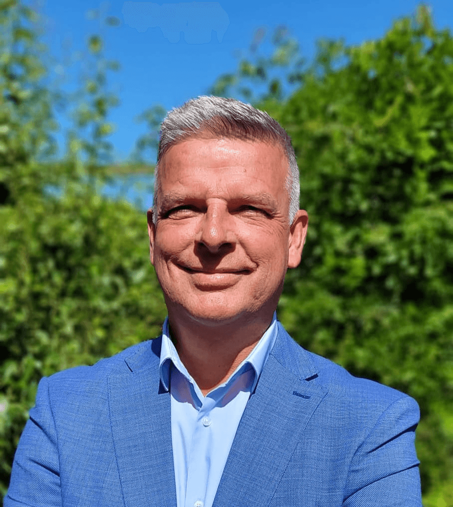 Foto man met grijs haar