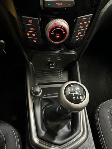 SSANGYONG XLV 2017 WHITE Gebrauchtwagen - Galeriebild 6