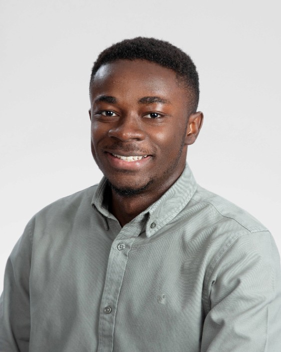 Daniel sovelluskehittäjä