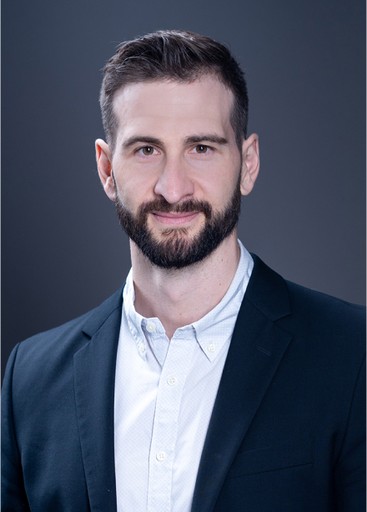 Porträt von Dennis Börschig von der Firma Hubert Burda Media