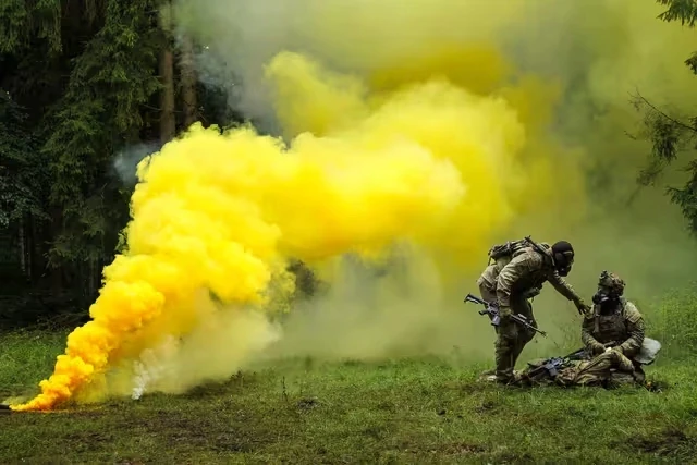 React to Chemical Attack — animated battle drill walkthrough