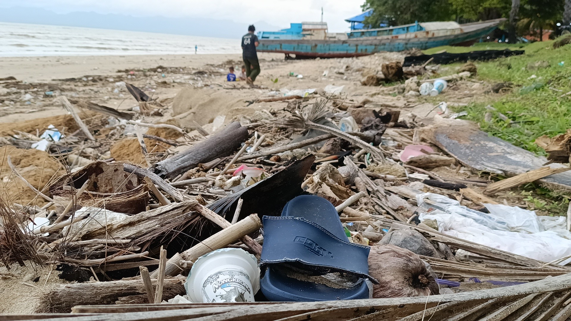 Gede Ngurah Oka Perdana melakukan kegiatan olahraga