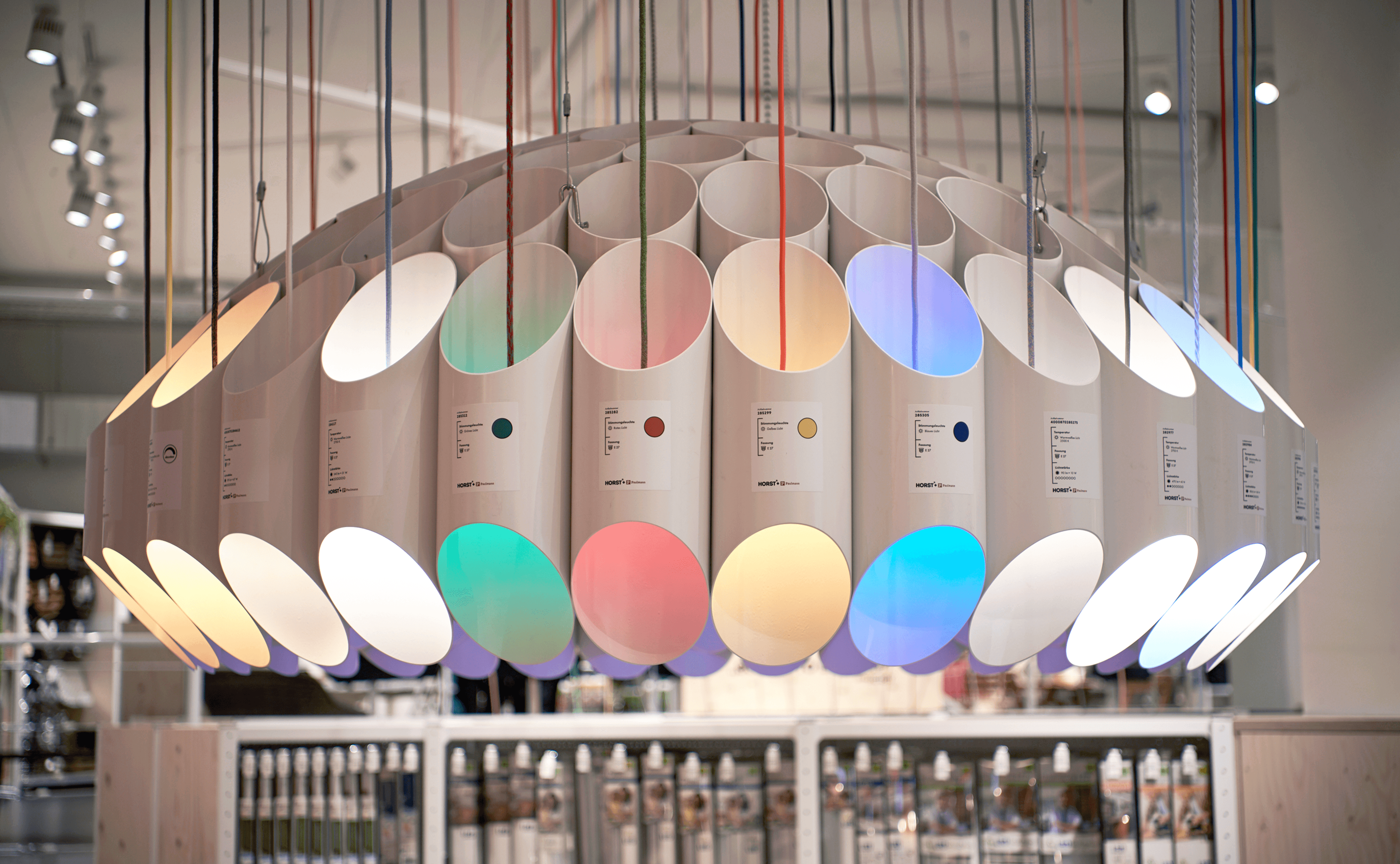 Modelle von tegut... teo aufgebaut in der Halle von Design for Human Nature in Hamburg.