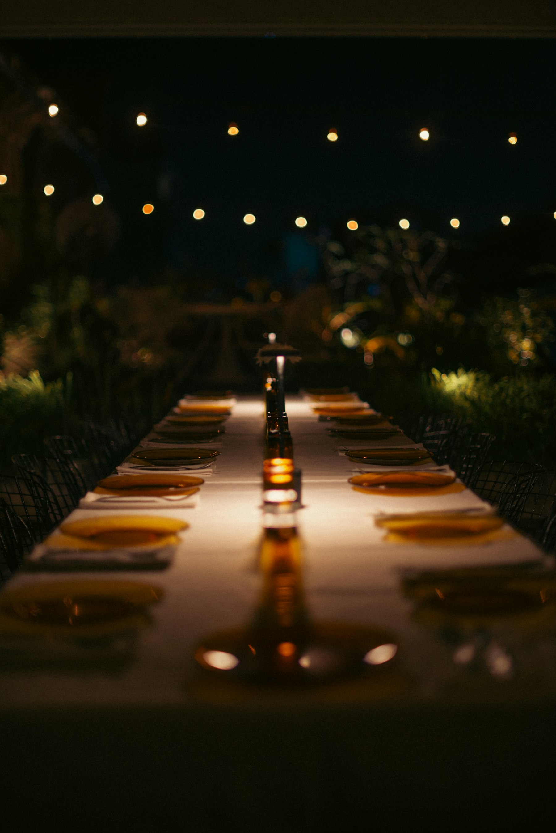 Mill Room, set for eighteen