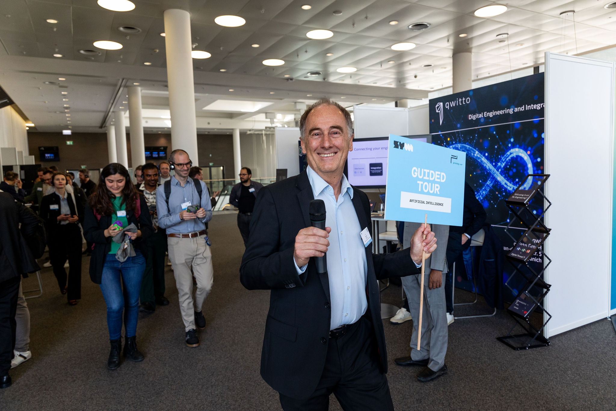 Symposium photo 12