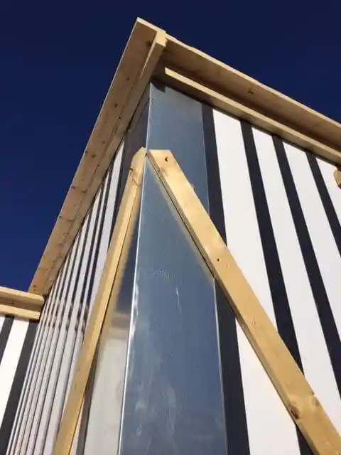 Vertical insulated concrete form corner bracing on a new build