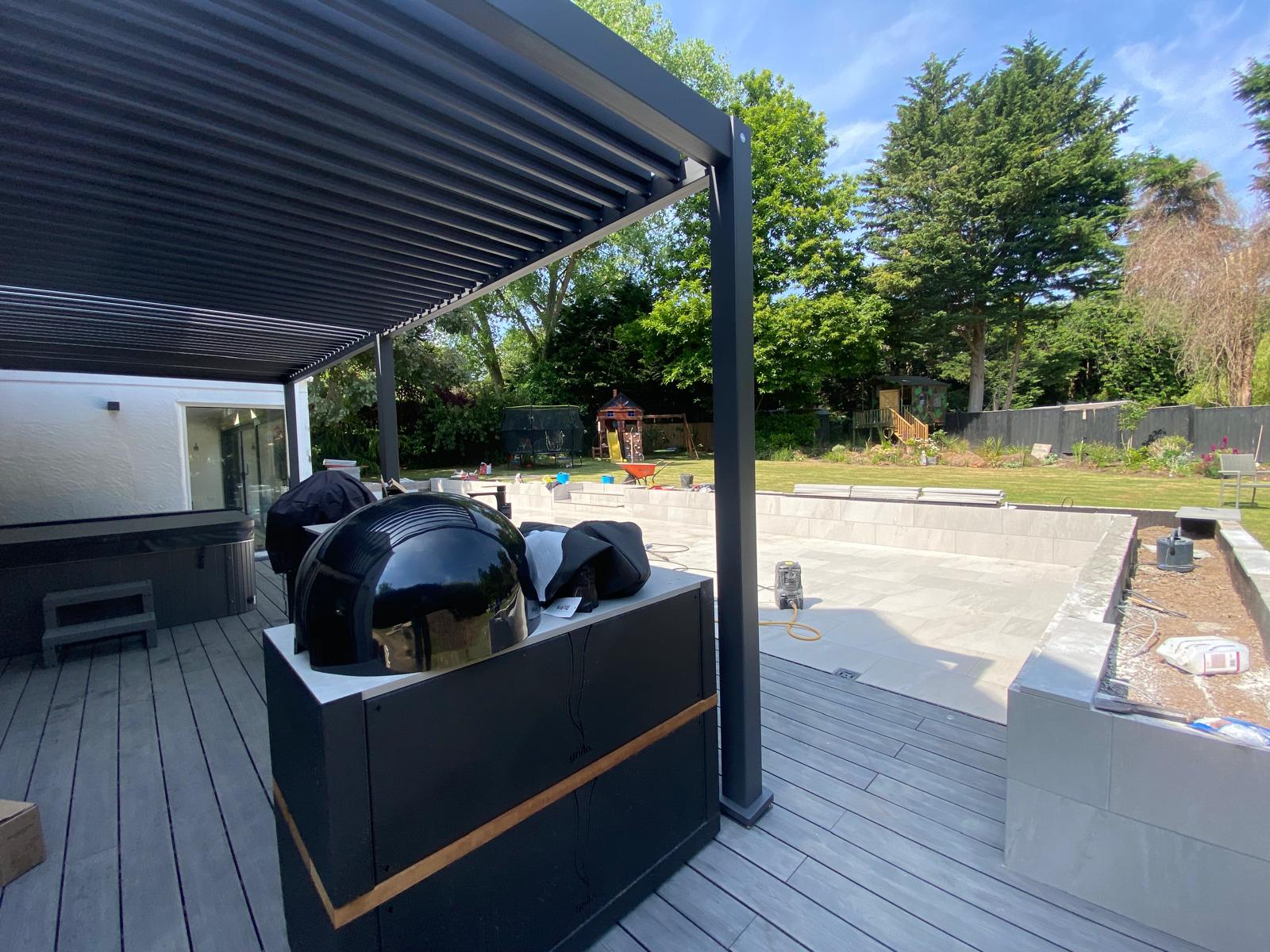 Caldy garden outdoor living area