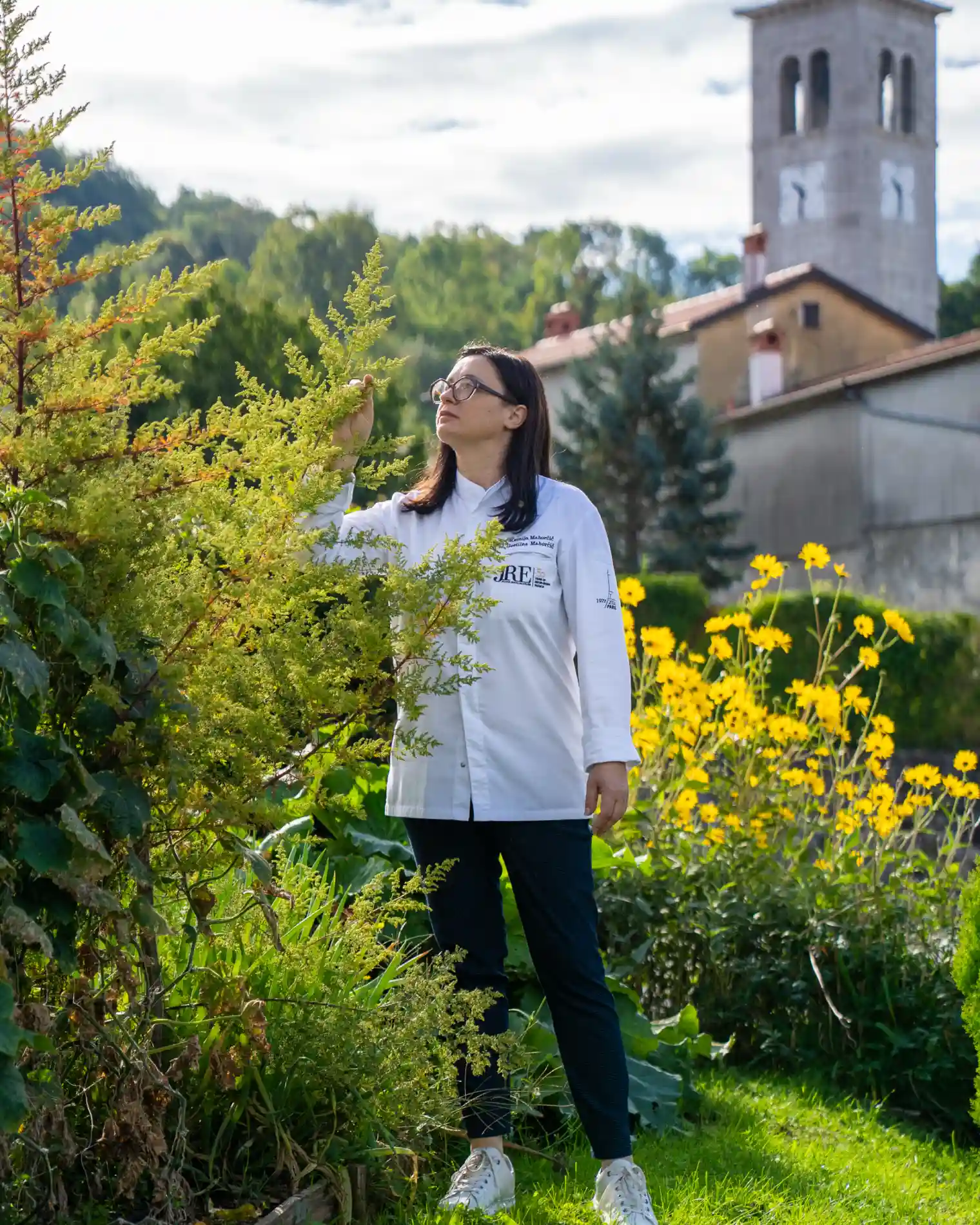 gostilna-mahorcic-redkev-vrtnica-leca-recepti-vegan-michelin-star-restuarant-guide-best-chef-2026