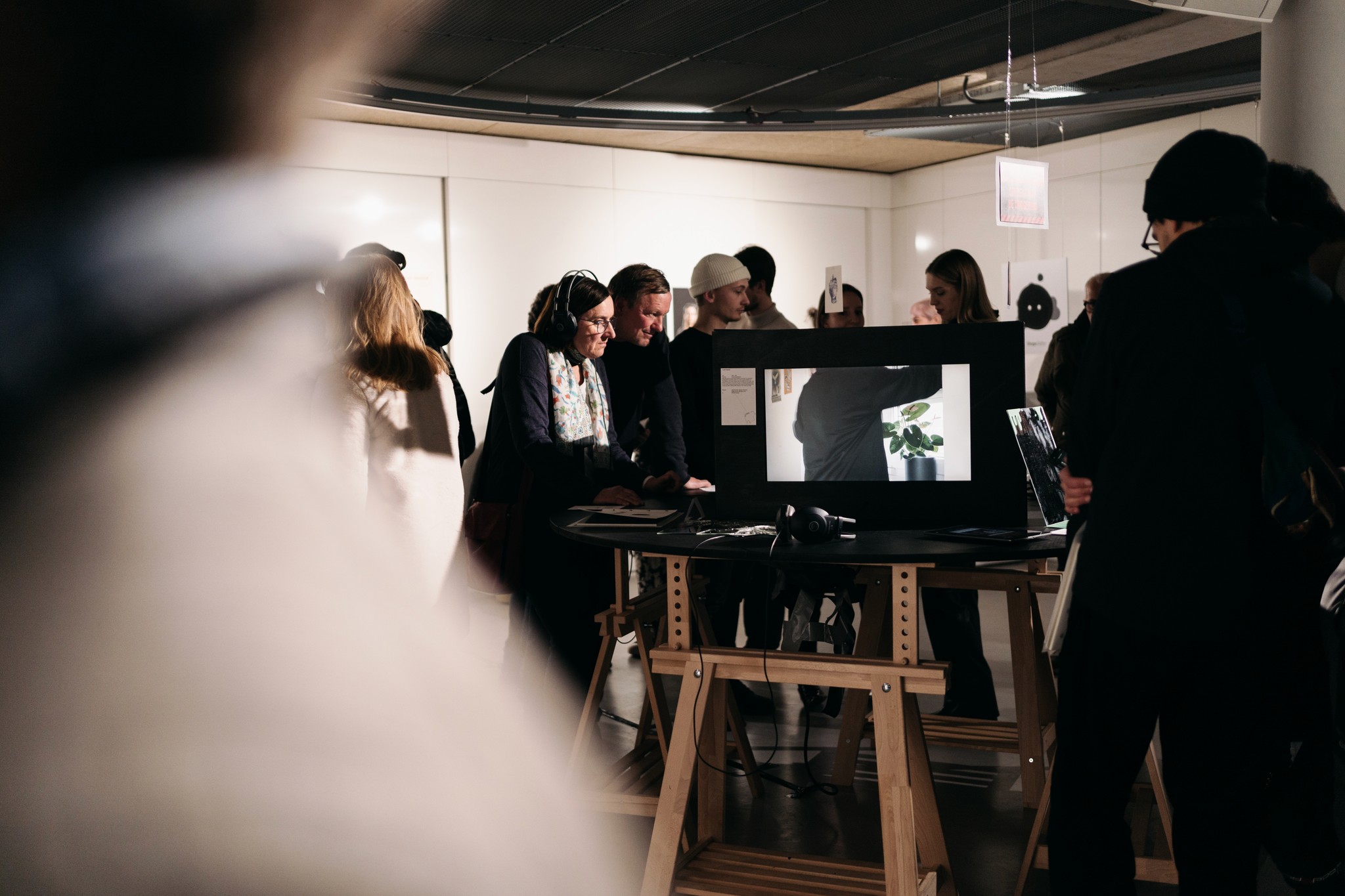 picture of the exhibition room with people