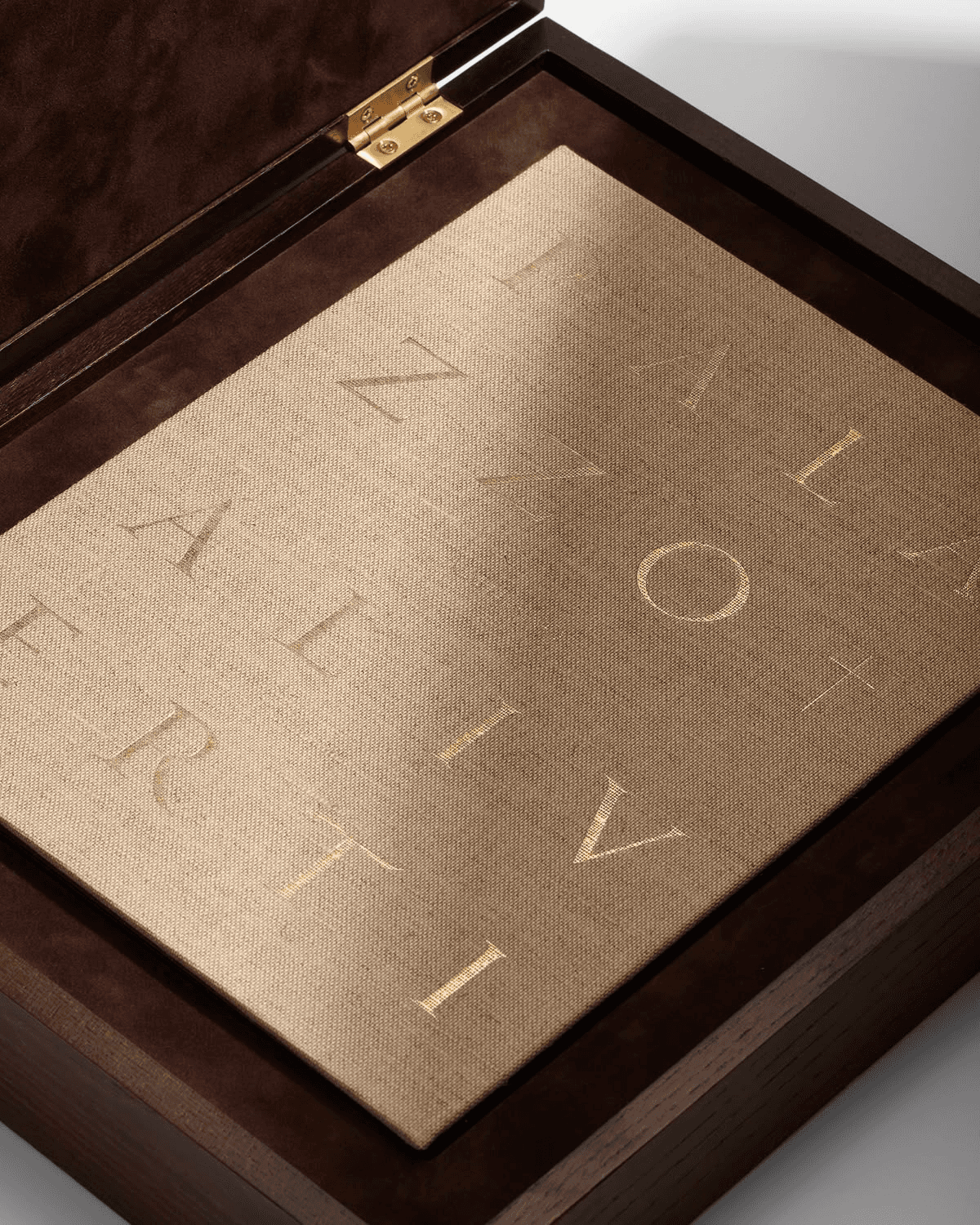 worker on laboratorium