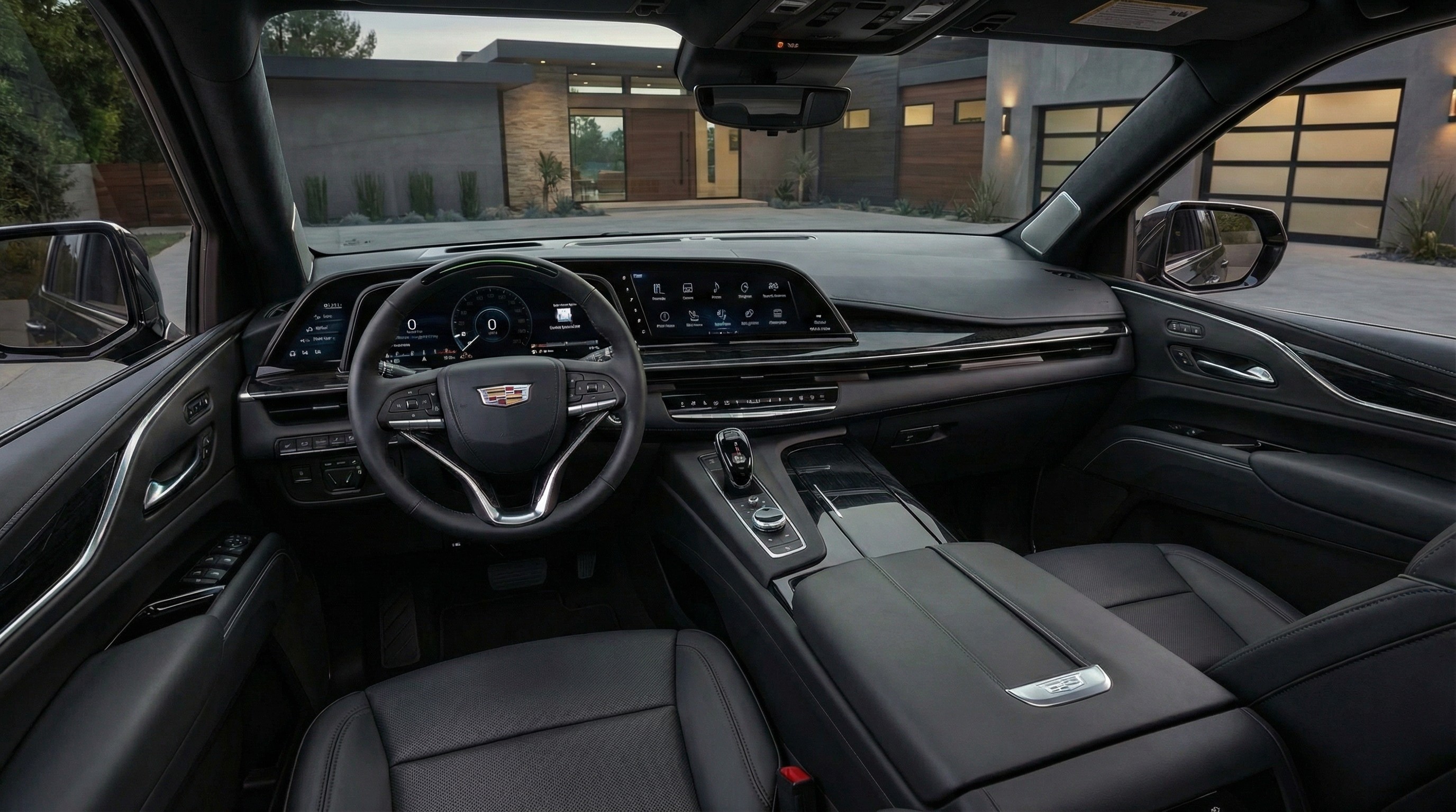 Cadillac Escalade - Interior/Front