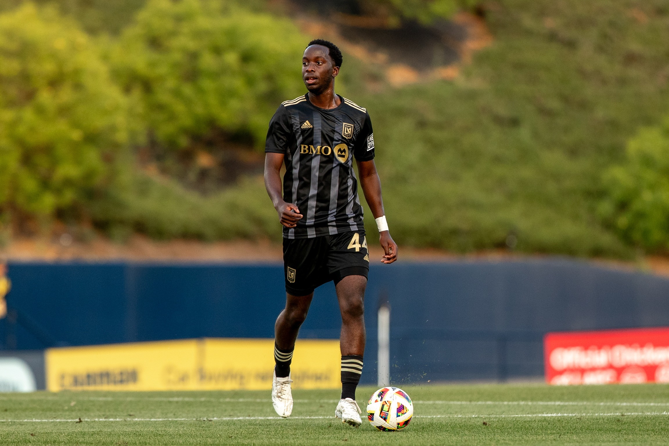 Standing With Ball at Left Foot Looking Up Field at LAFC Home Game