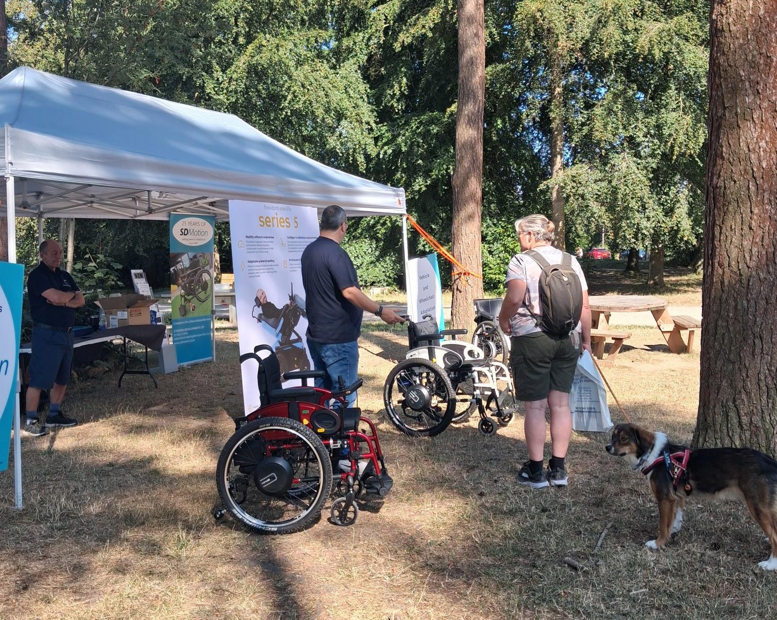 staff-showing-various-wheelchair-options