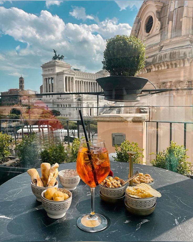 sunset-aperitivo-piazza-navona-rooftop