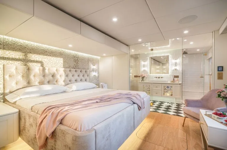 Stateroom of the 100 Sunreef Power