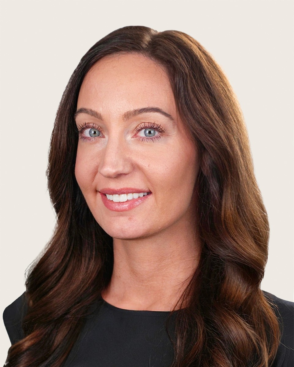 Headshot of Sara Williams, VP of Operations at LifeLinc Anesthesia