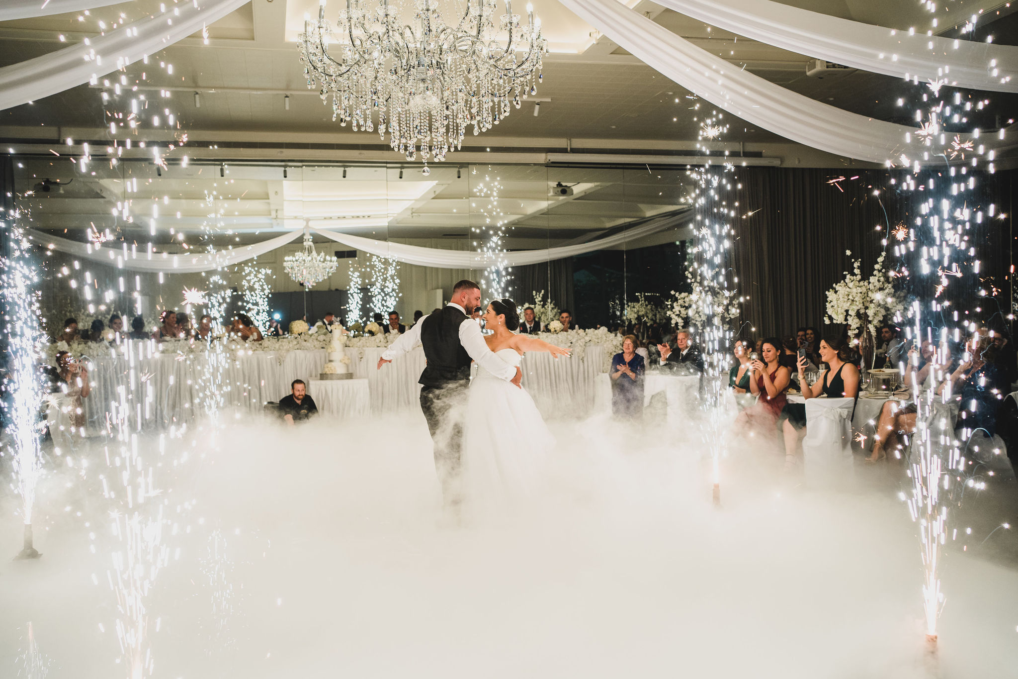 wedding couple dancing