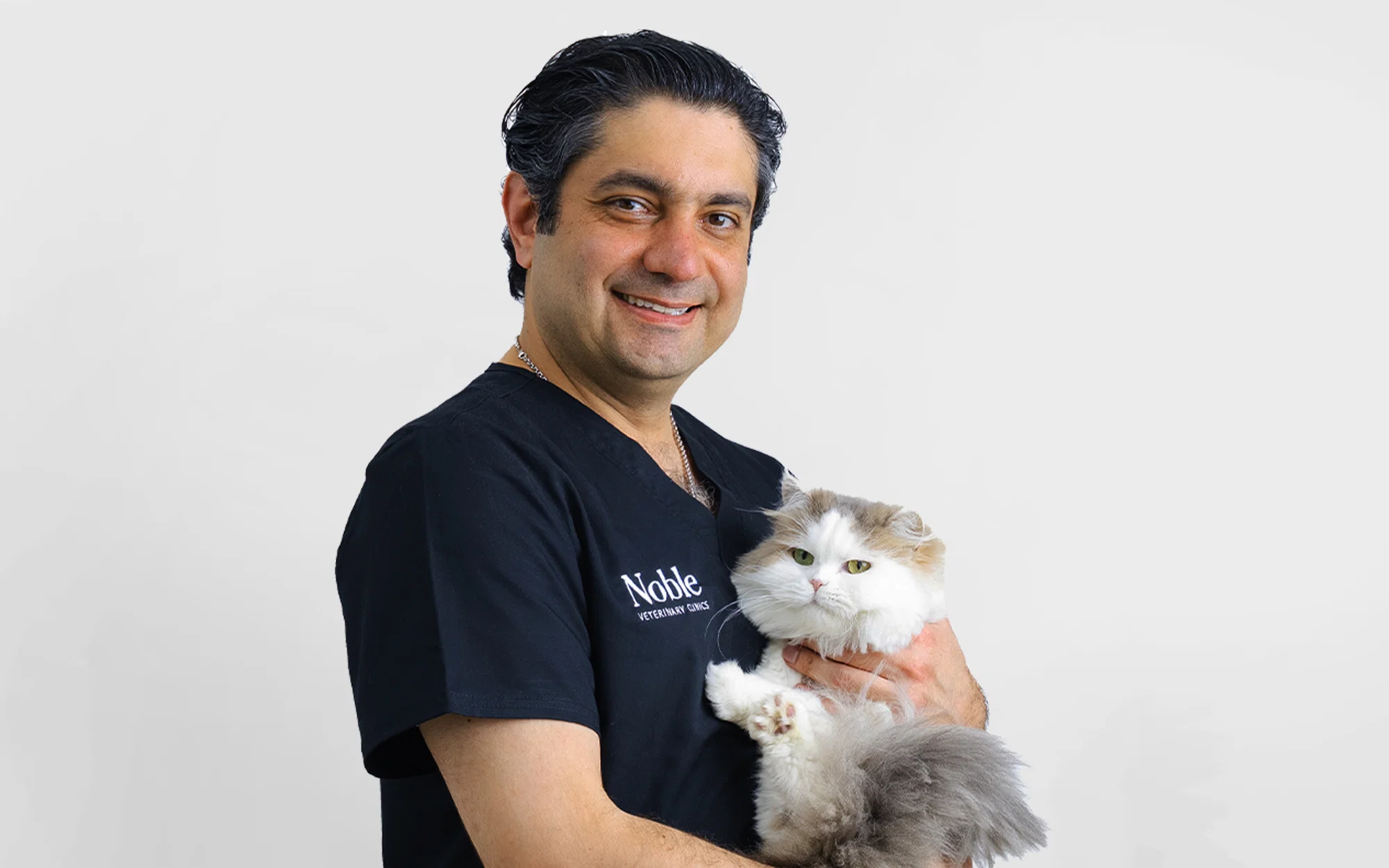 Dr. Mahday Ghanaat Pisheh