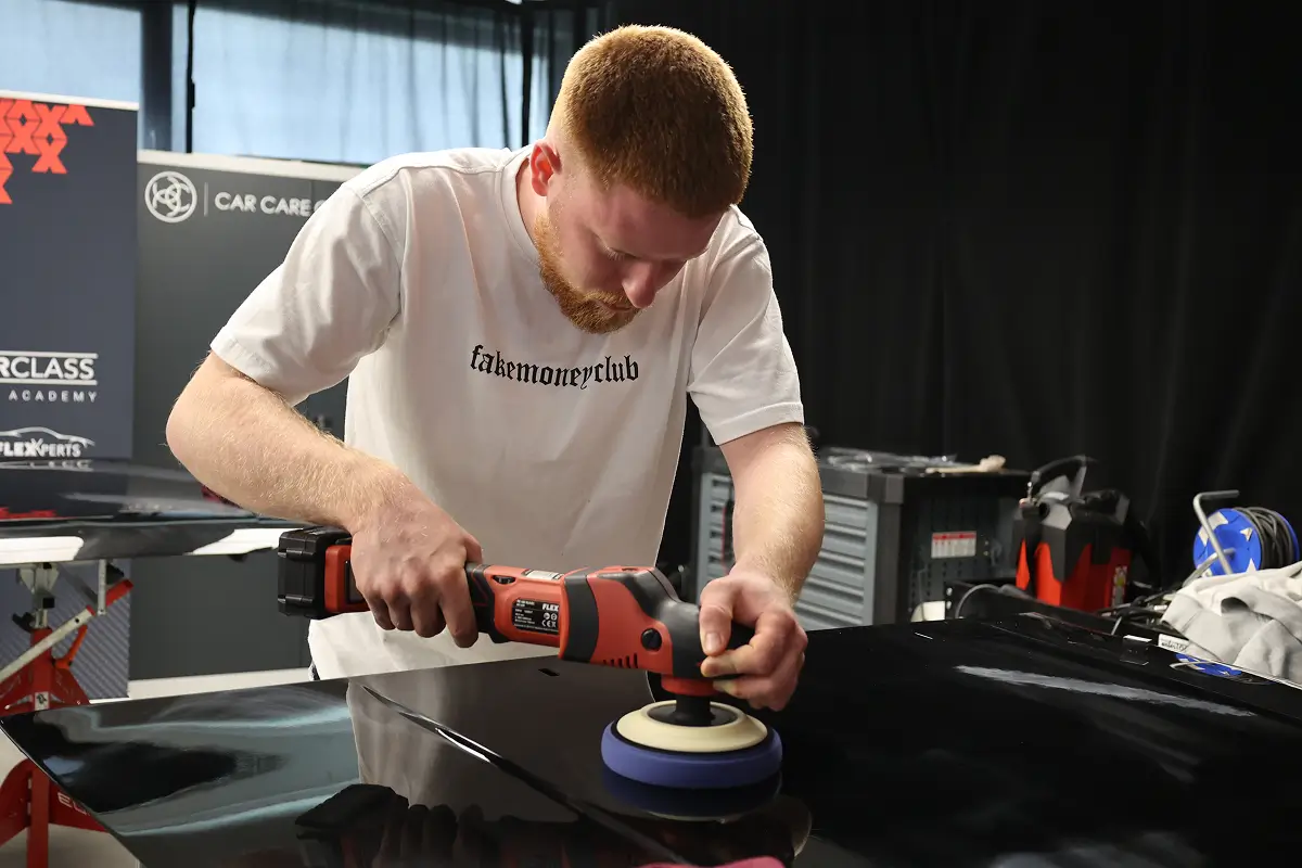 Leasingaufbereitung und professionelle Autoaufbereitung bei Dobler Fahrzeugveredelung in Schorndorf