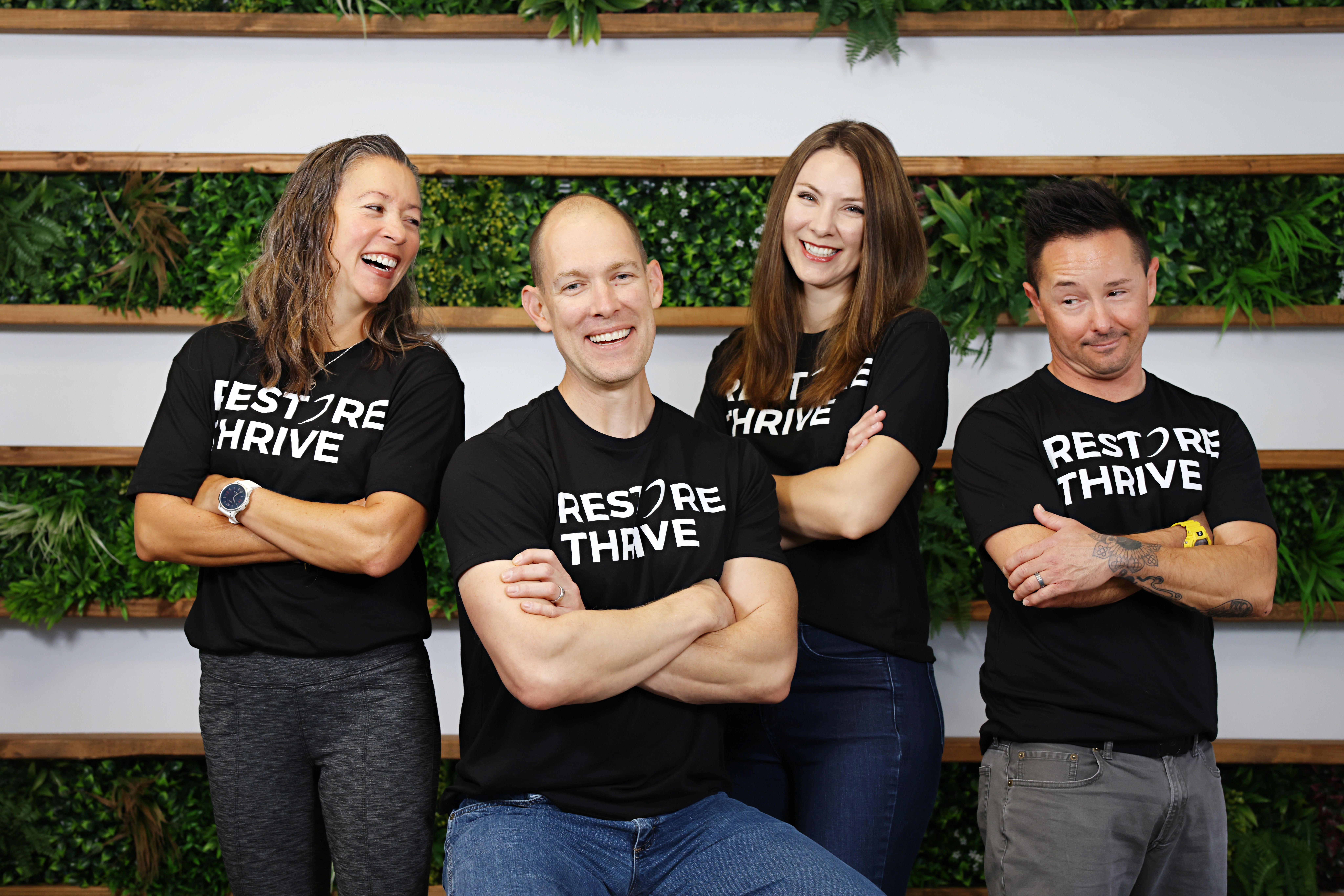 black and gray microphone stand