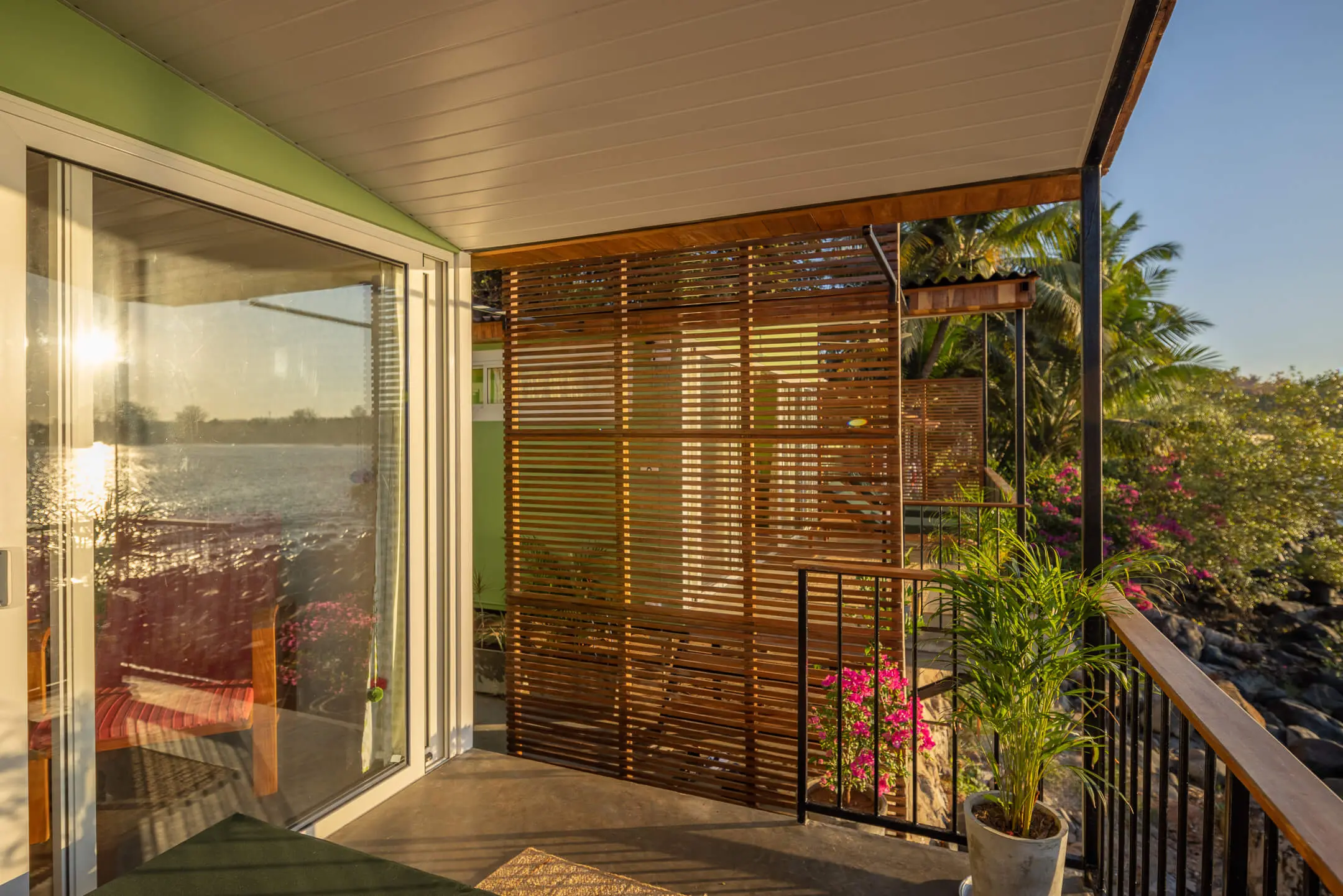 Grand Sea View Room 9 at Casa Jaali — wraparound balcony corner
