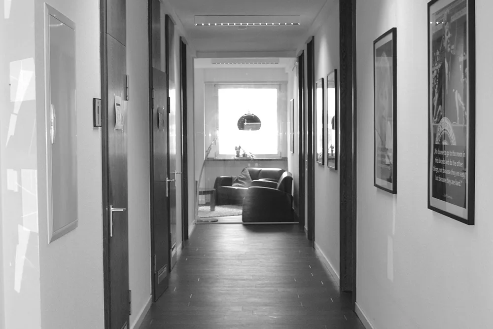 Büroflur bei ACCELERAID