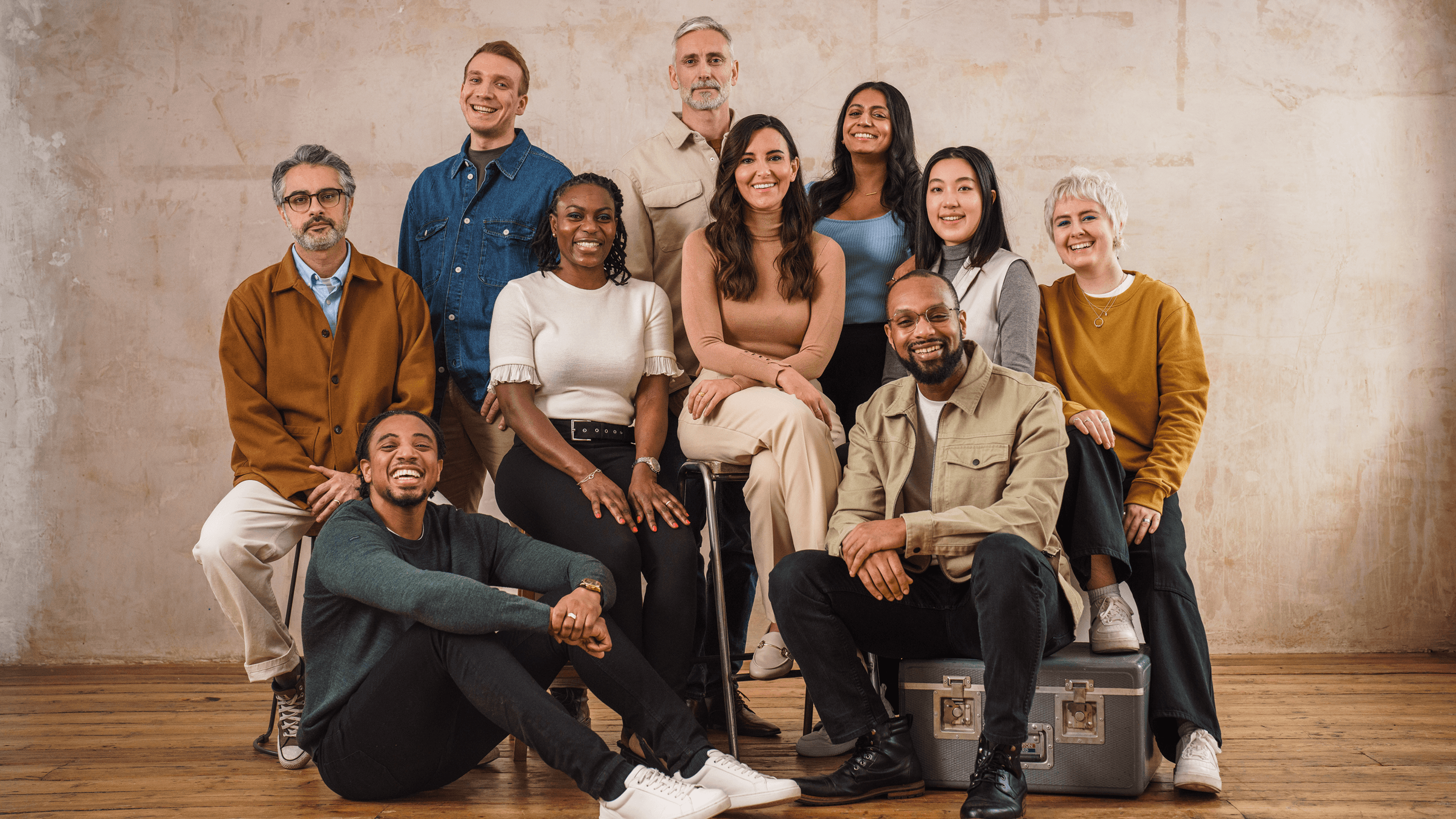 Batch.Works logo over a photo of a box of 3D printed objects