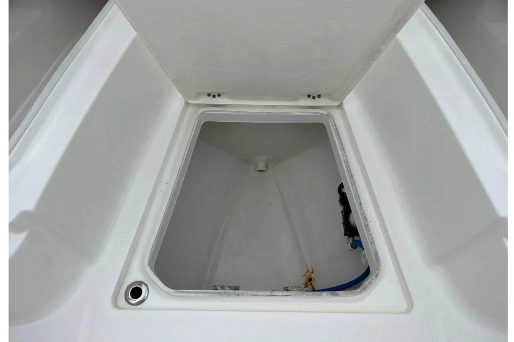 Boat thumbnail 5