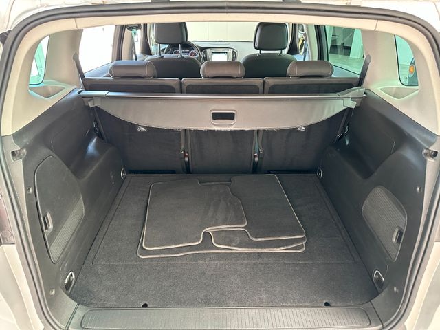 OPEL Zafira 2019 SILVER Gebrauchtwagen - Galeriebild 24