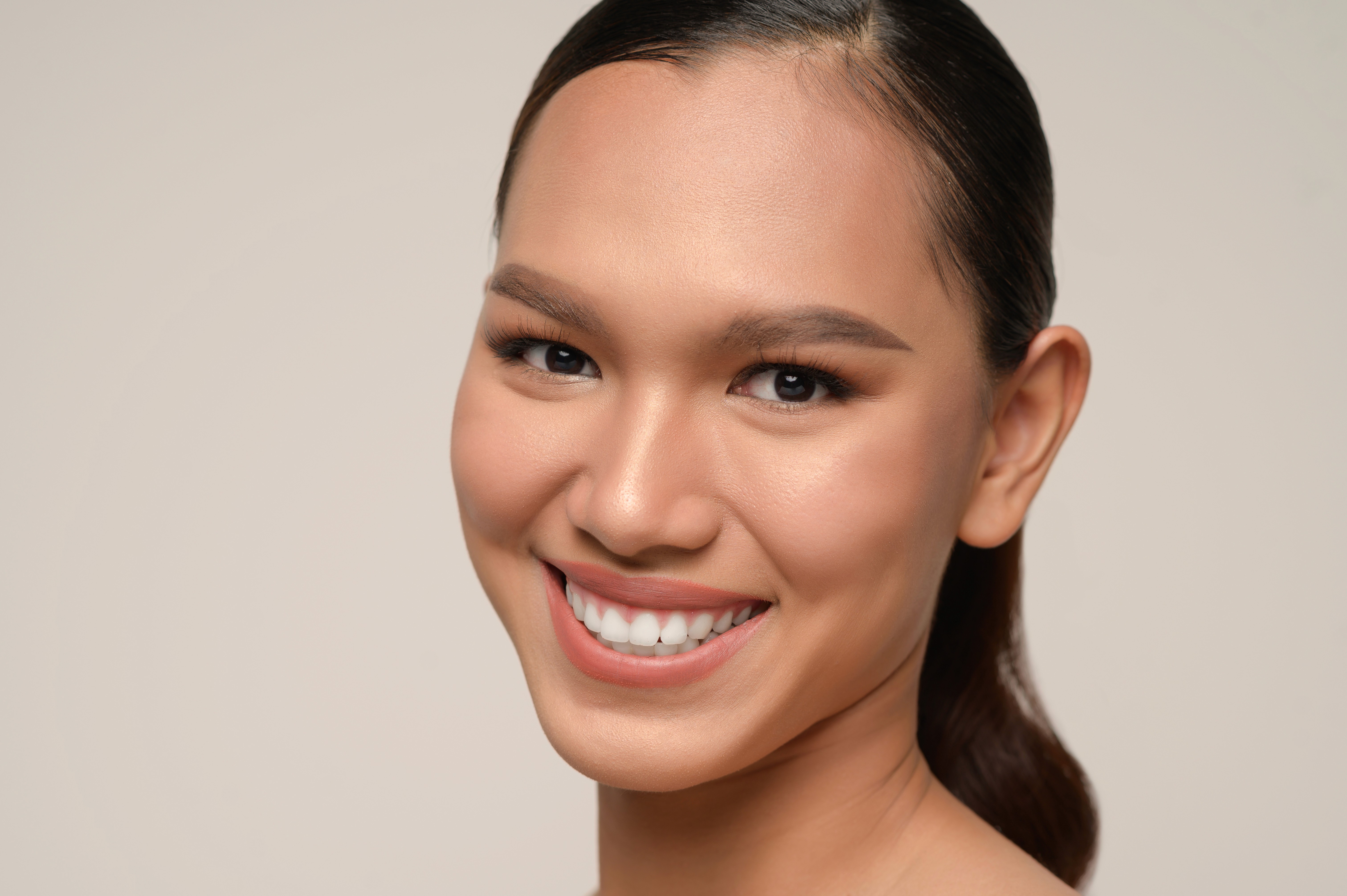 portrait of a smiling woman