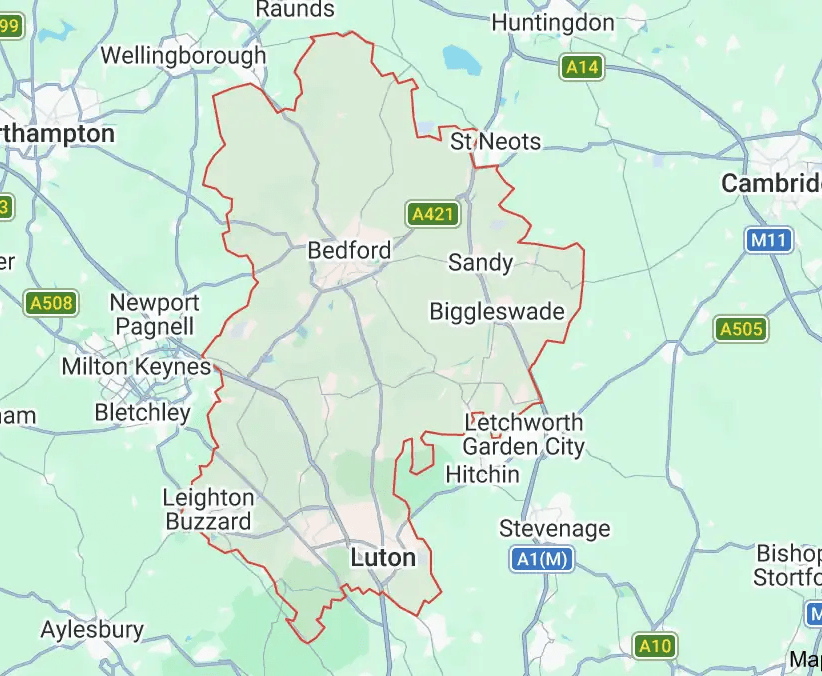 Map of Bedfordshire showing the county boundary, main road links, towns and surrounding areas