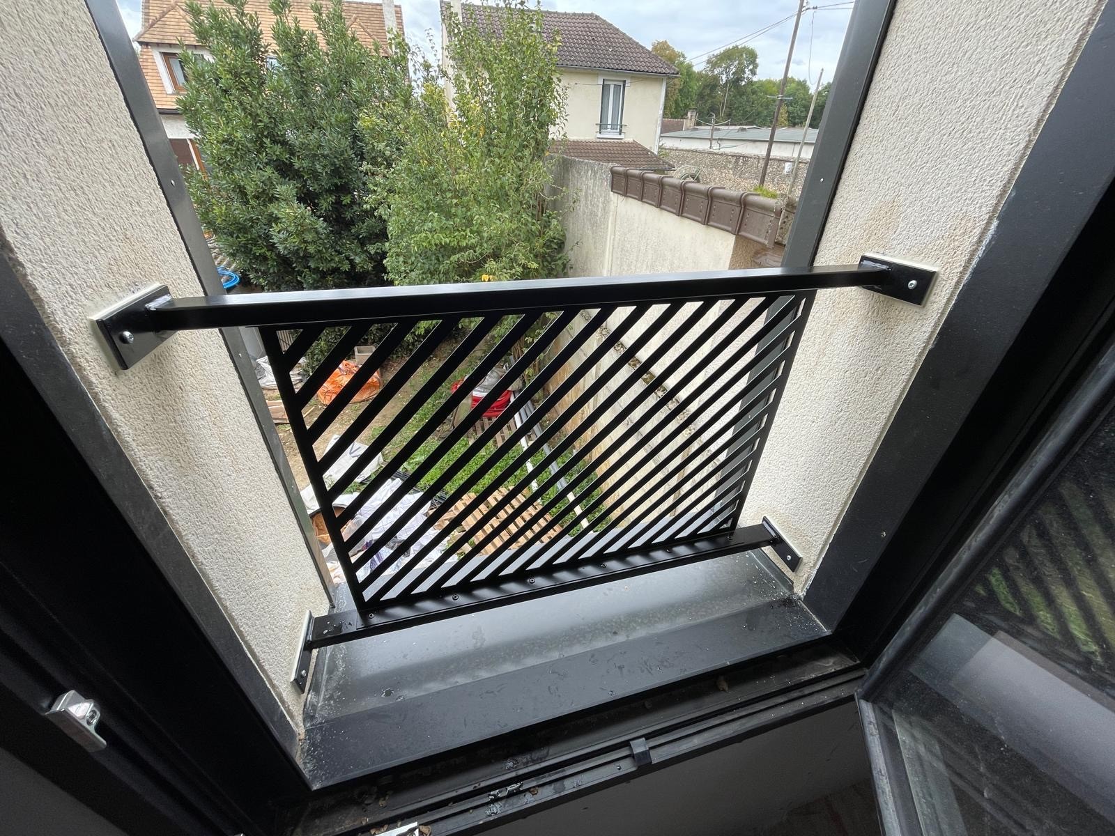 Garde corps sur mesure Different