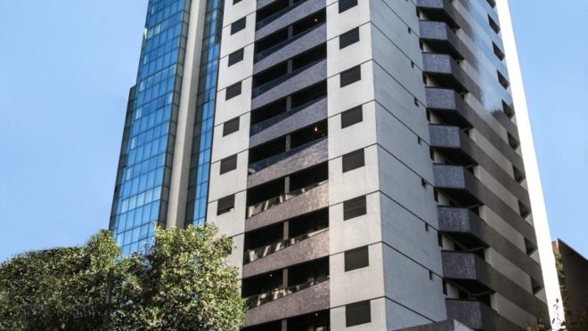 Hotel Mercure, no Batel, é um dos seis com assinatura da Construtora Pessoa em Curitiba e região metropolitana. | Divulgação</em> (Foto: LeonardoSalomao)