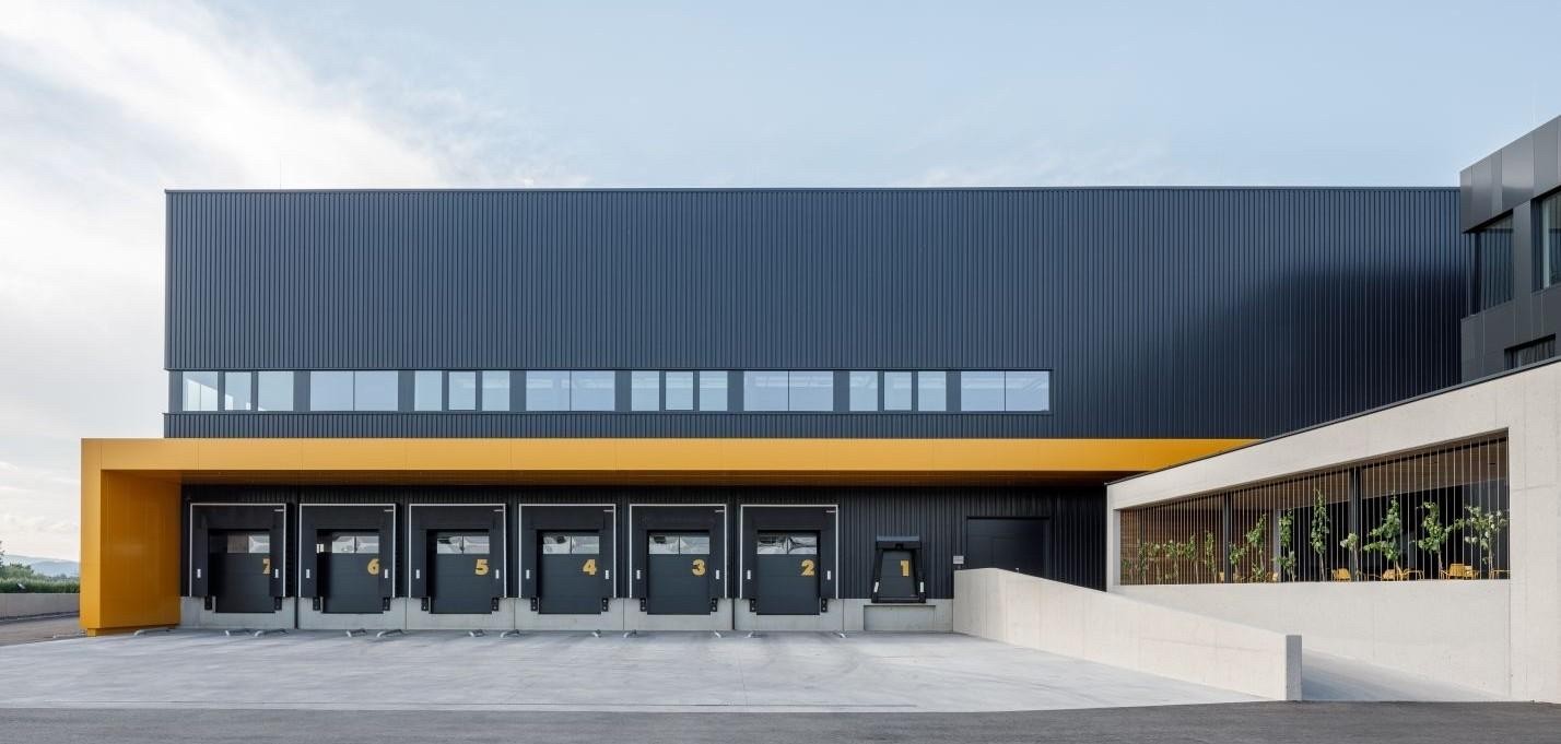 Supply continuity and logistics planning for companies sourcing from Ukraine