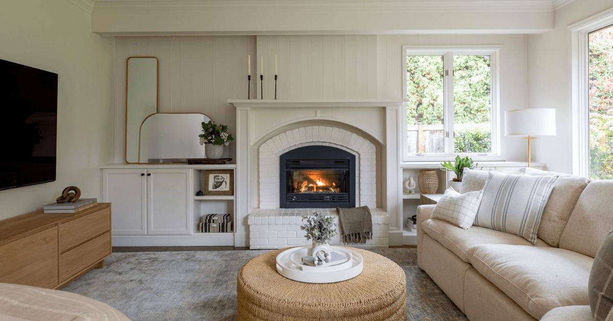 We’re so excited to share details from The Medina House: Family Room –– one of our favorite interior design + professional organizing projects in Medina, WA.